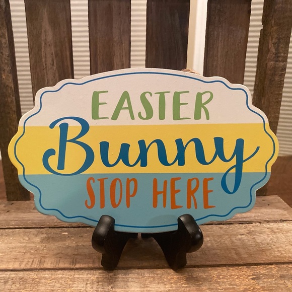Easter Hanging Wood Wall Decor Signs Set of 2, Bunny Kisses & Easter Wishes Sign - Picture 7 of 16